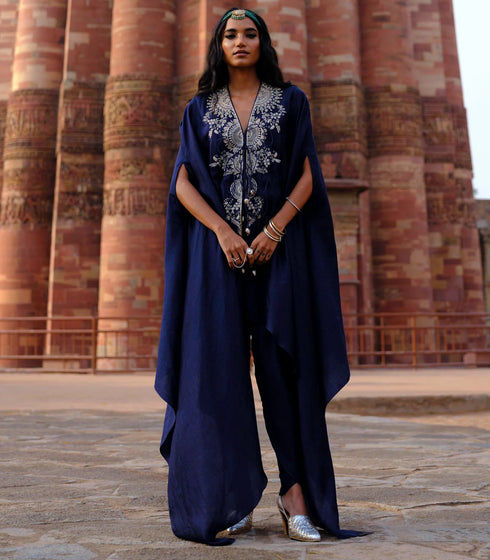 Fara Cape & Dhoti